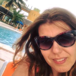 Meet your Posher, Sharon